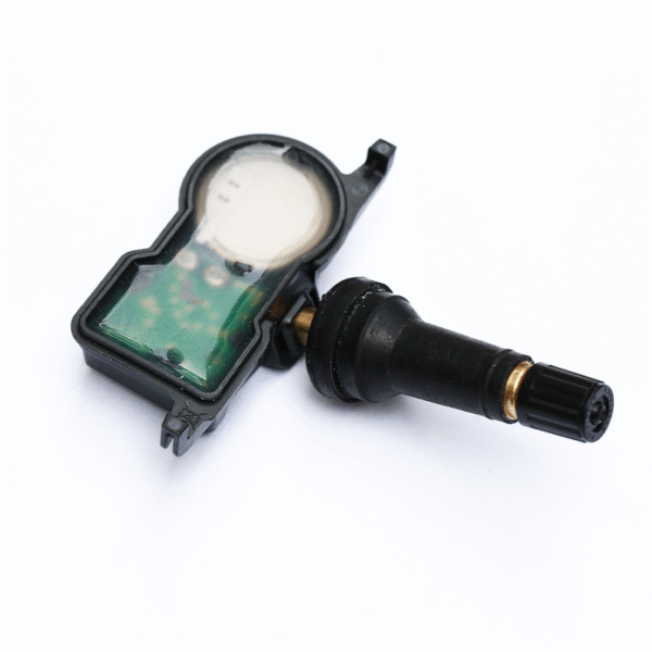 Internal components of the original TPMS sensor for Nissan, Zhengzhou Nissan – Model 407006LB0A