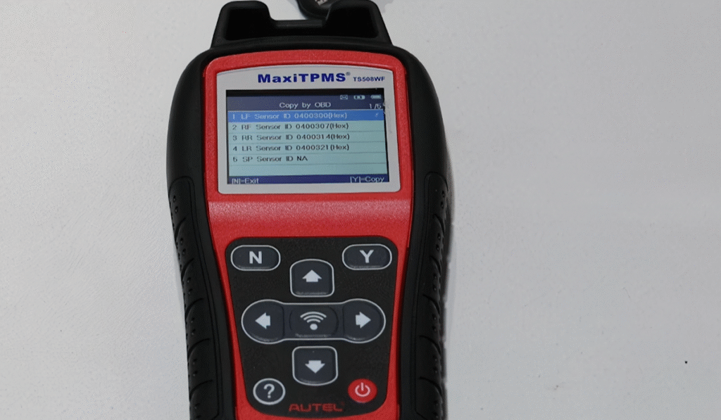 Autel TPMS OBD tool for copying tire pressure sensor ID using the Copy ID function